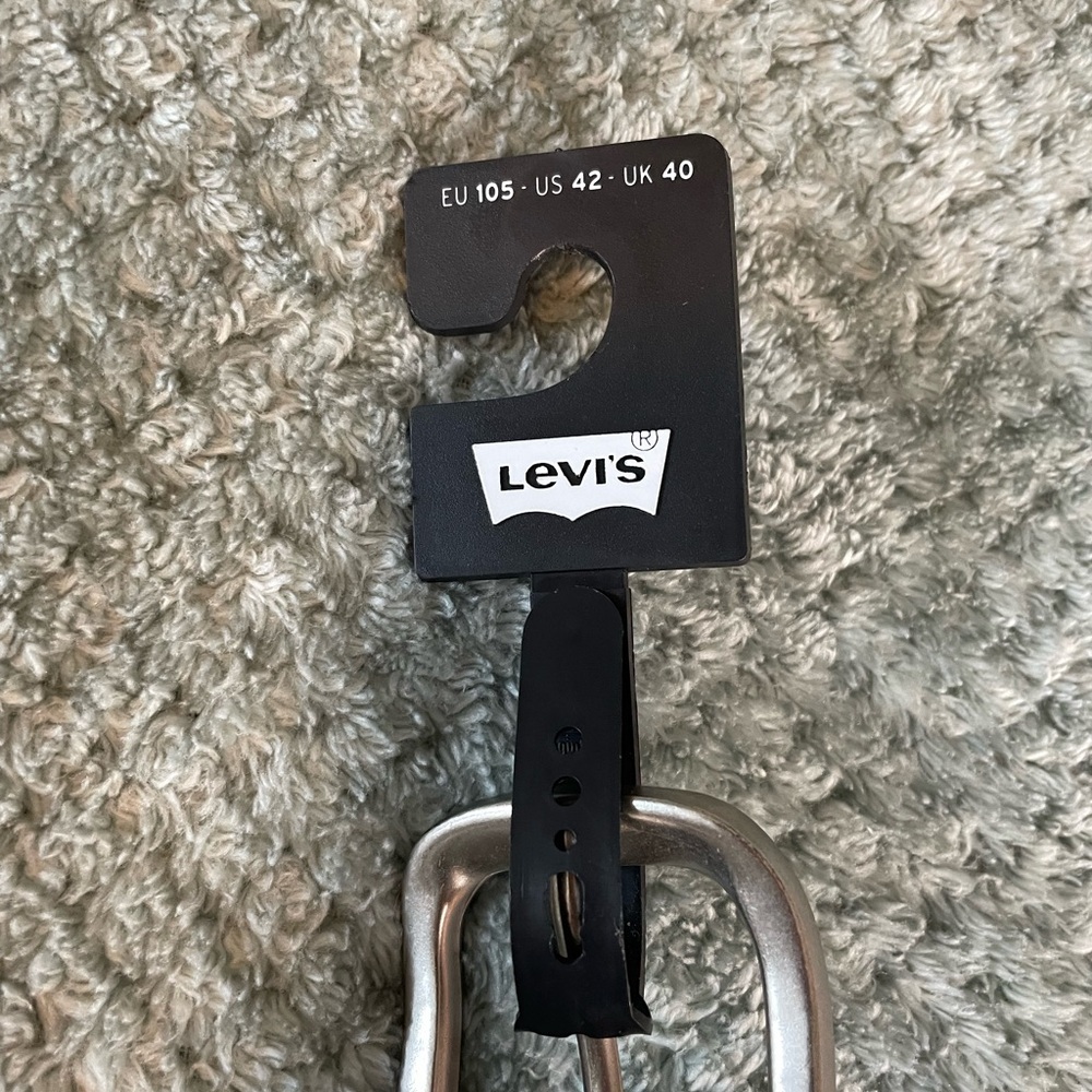 Levi's Black Leather Belt for Men - Picture 7 of 7